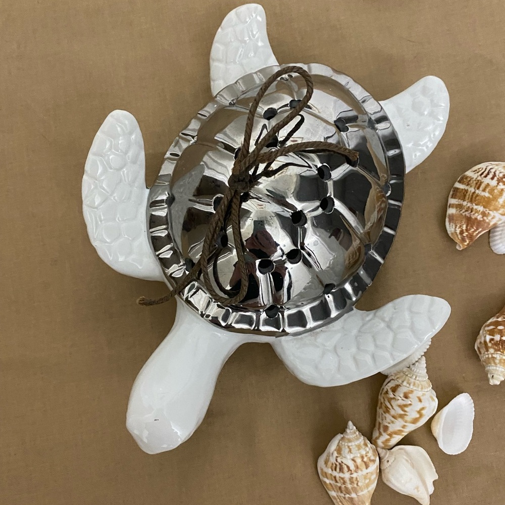 Lovely Sea Turtle Figurine